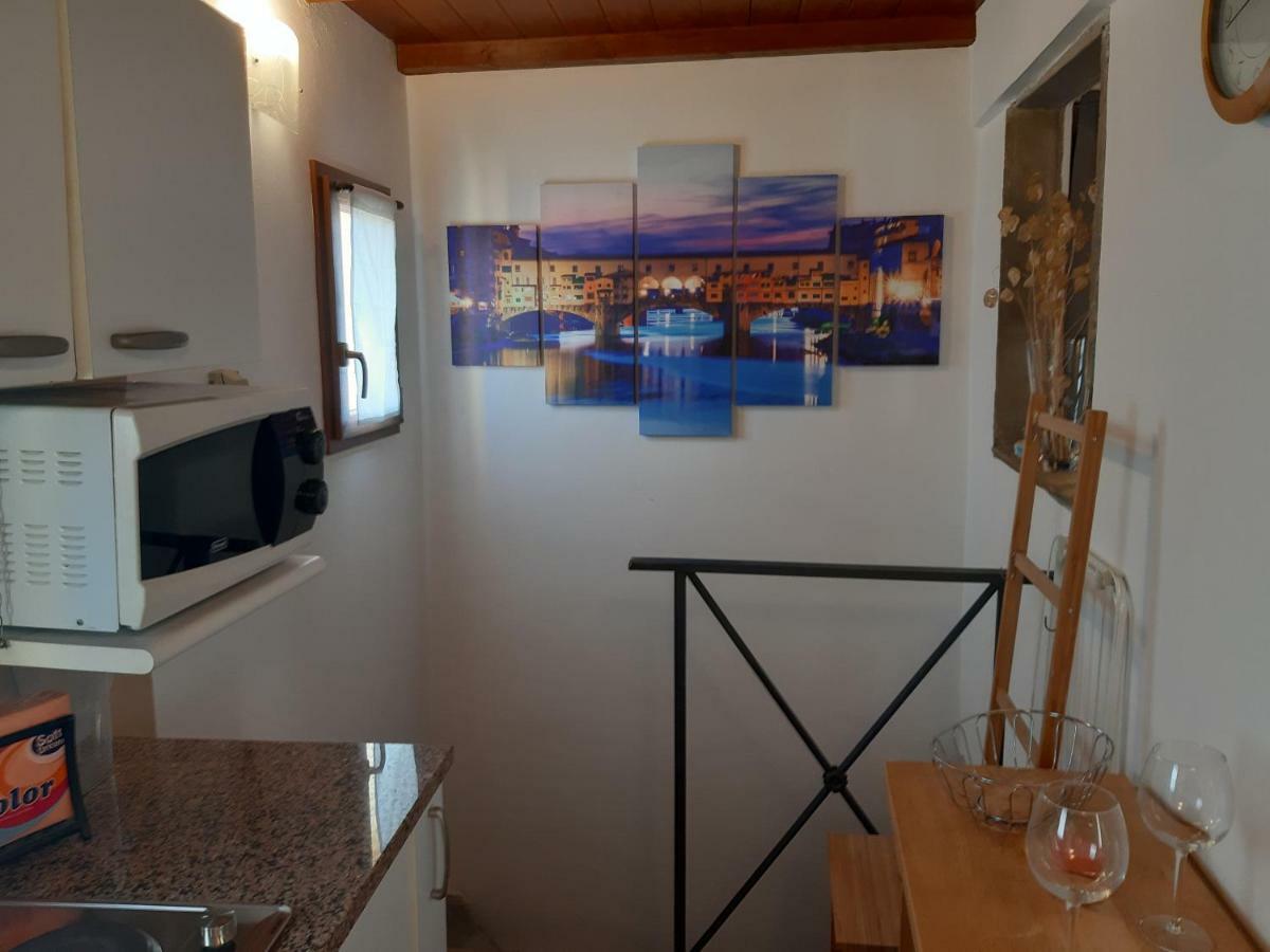 Porcellana Twenty-six Wi-fi Apartment Florenz